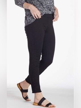 Jag Jeans Marla Black floral Embroidered Ankle jeggings XS